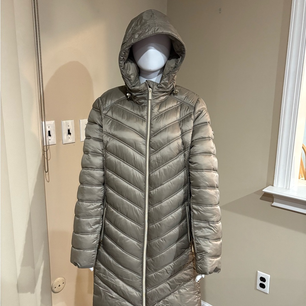 Michael Kors Puffer Hooded Coat